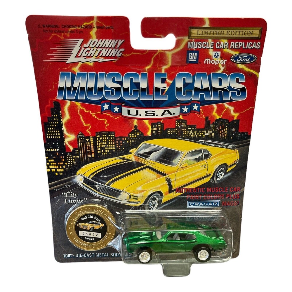 Johnny Lightning Muscle Cars USA‎ 1969 Pontiac GTO Judge Rallye Green Series 9
